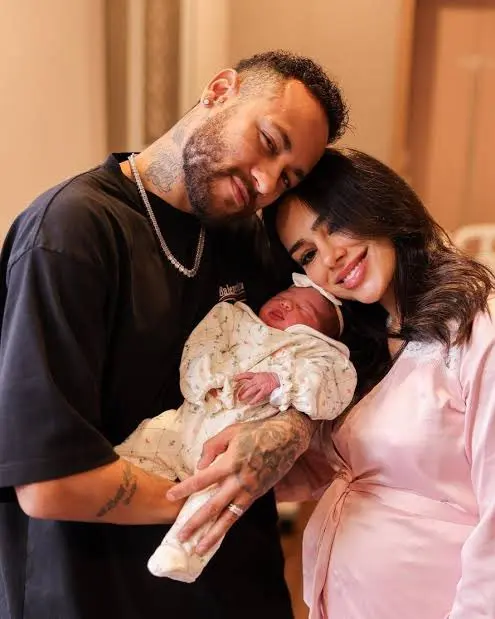Neymar’s Girlfriend Bruna Biancardi’s Home Targeted in Armed Robbery