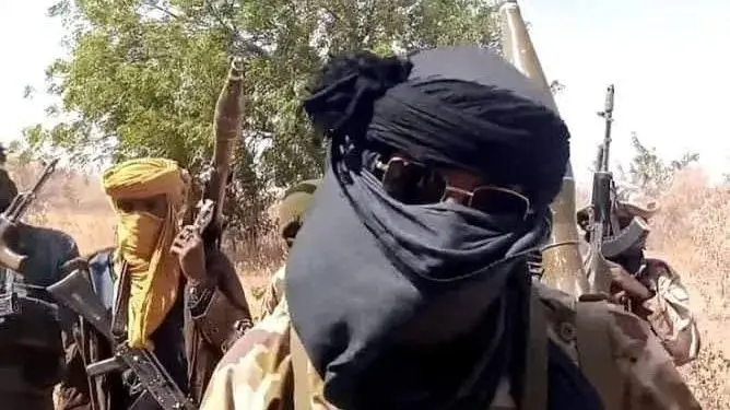 Passengers Foil Kidnapping Attempt in Zamfara, Seize Two AK-47 Rifles