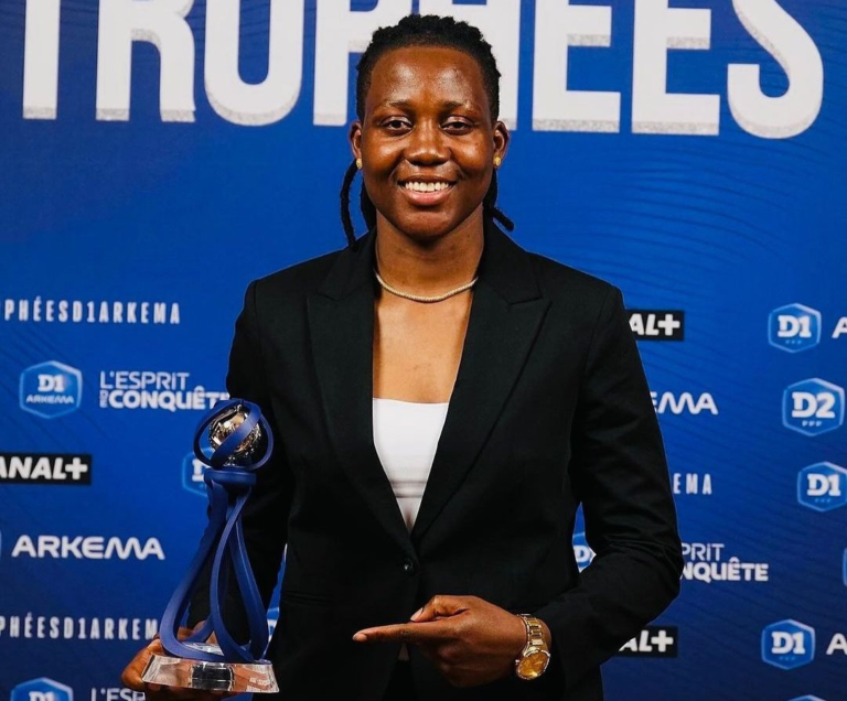 Super Falcons: Chiamaka Nnadozie Makes History as Best Goalkeeper in French League