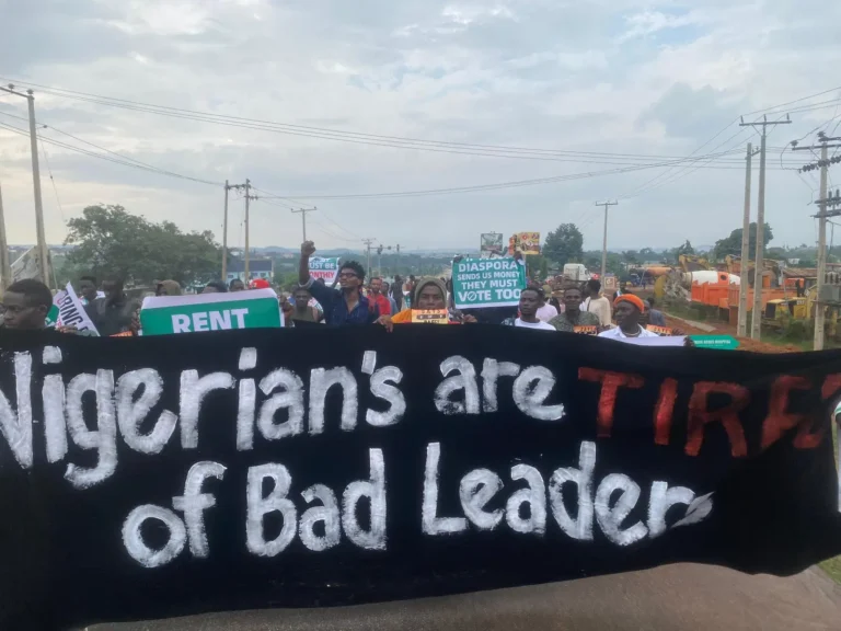 Protesters Defy Security Blockades, Gather in Abuja for Day 10 of Demonstrations Against Hunger and Fuel Subsidy Removal