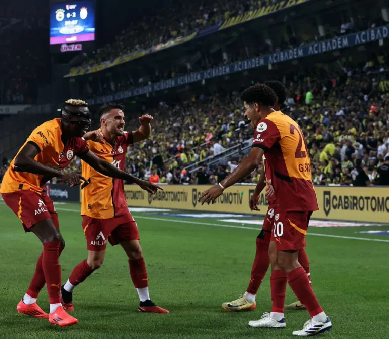 Osimhen Shines Again as Galatasaray Triumphs Over Fenerbahce in 3-1 Derby Win