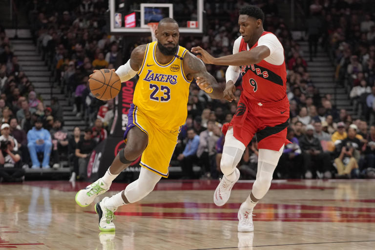LeBron James Sets NBA Record as Lakers Defeat Raptors in High-Scoring Showdown