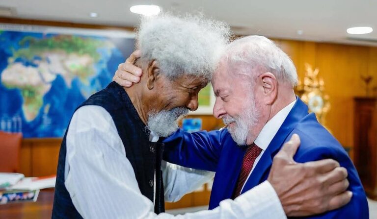 Lula Welcomes Wole Soyinka in Brazil to Strengthen Afro-Brazilian Cultural Ties