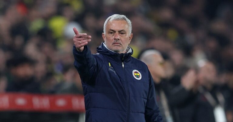 Fenerbahçe Part Ways With Jose Mourinho After Just One Season