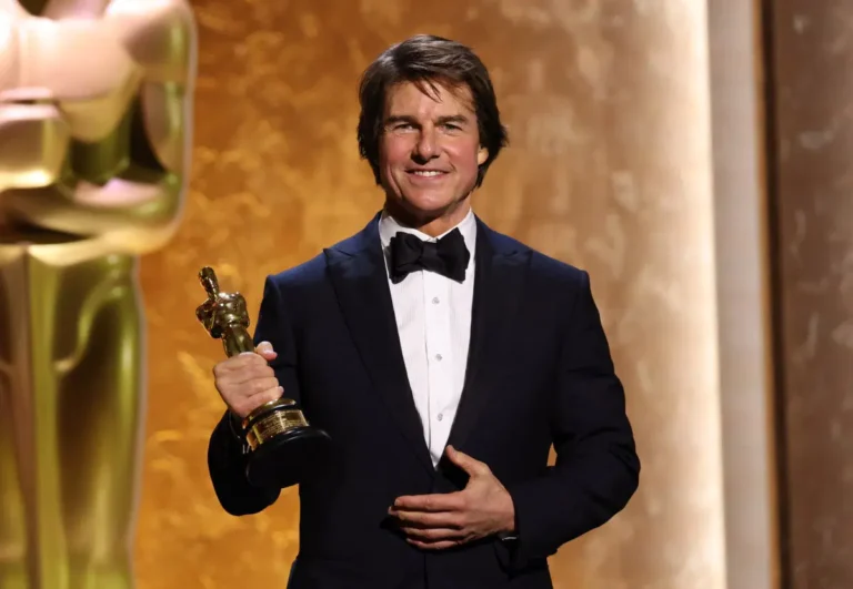 Hollywood Hails Tom Cruise as Academy Presents First-Ever Honorary Oscar