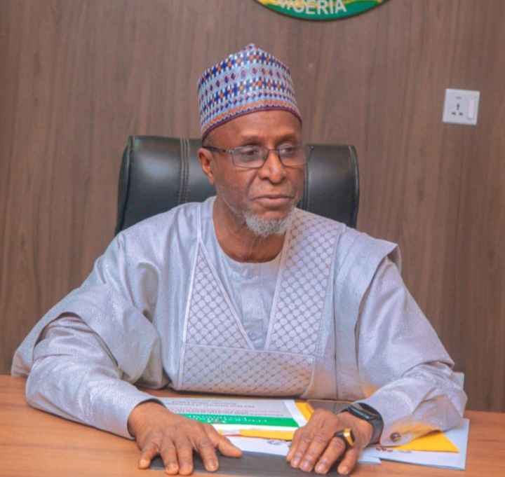 FG Orders Immediate Halt to Timber Exports, Cancels Existing Permits