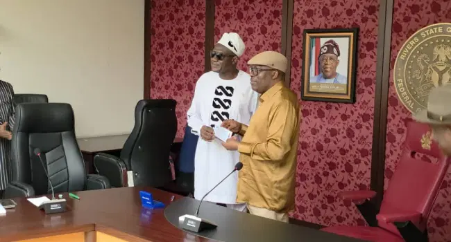 Fubara Officially Joins APC, Receives Membership Card in Port Harcourt
