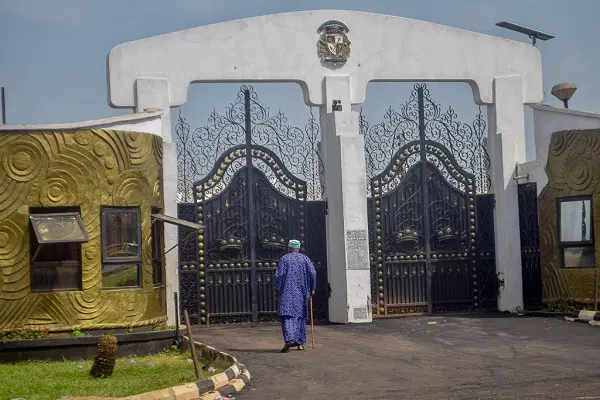Awujale Succession: Palace Screening Cancelled as Nominees Directed to DSS Office