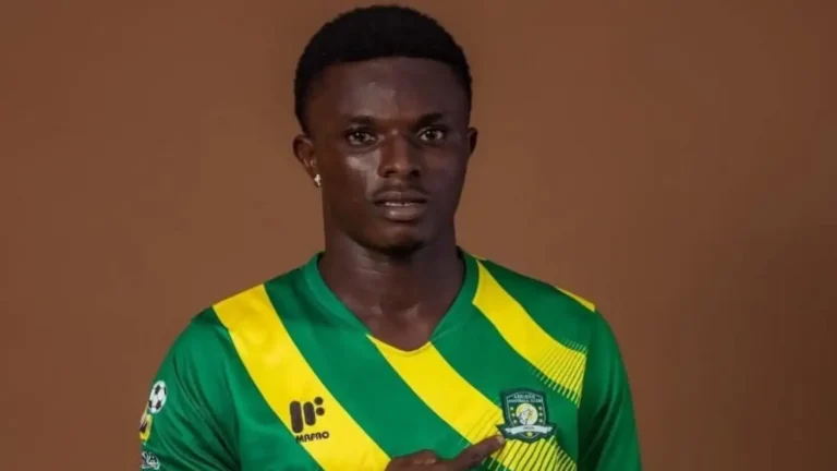 Gunmen Kill Ghanaian Player in Late-Night Attack on Team Bus