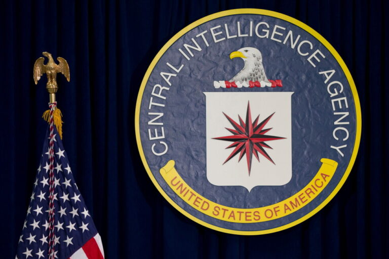 US Authorities Recover $40m in Gold, $2m Cash From Residence of Former Ex-CIA Official
