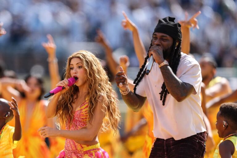 Shakira, Burna Boy’s ‘Dai Dai’ Holds No. 1 Spot on Billboard Global 200